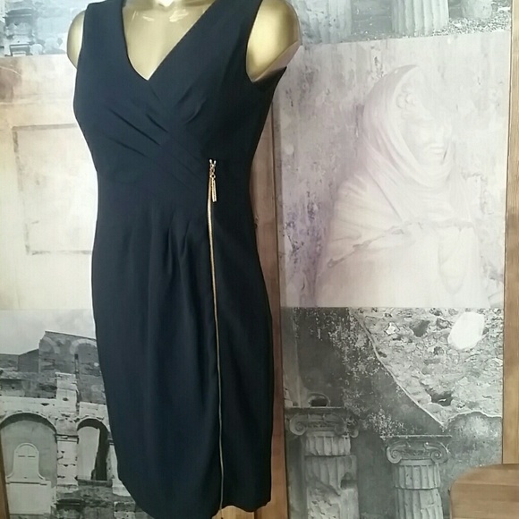 Ivanka Trump Dresses & Skirts - Ivanka Trump  elegant  dress